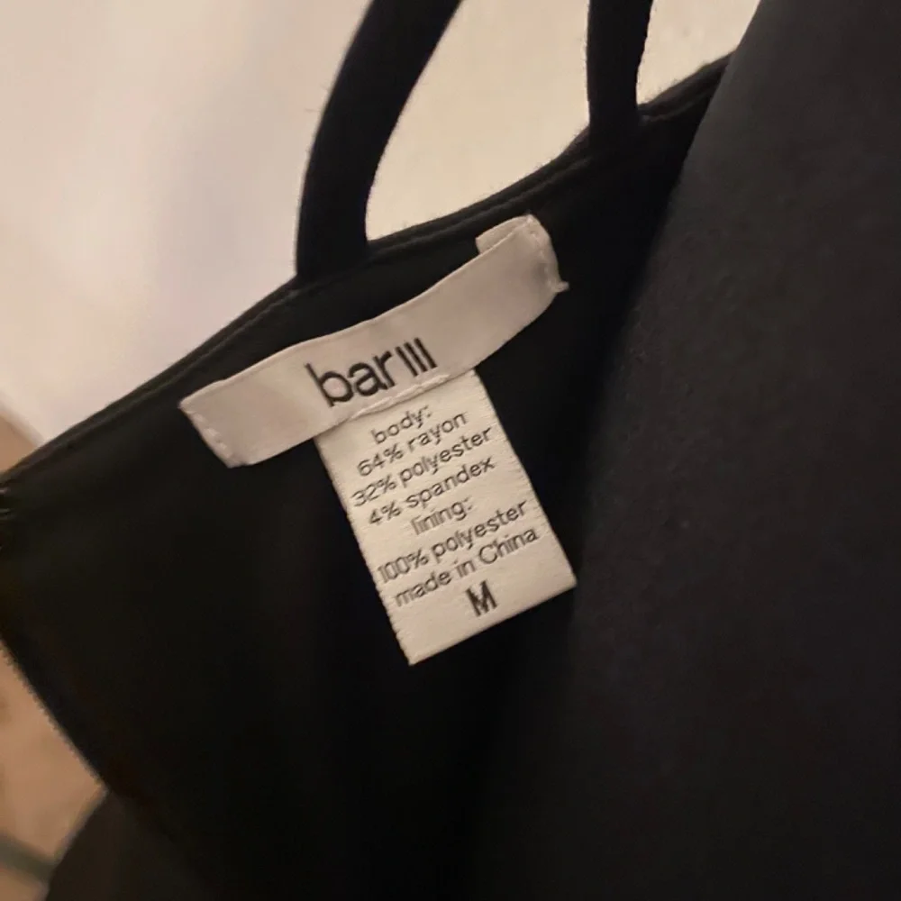 Bar lll  BodyCon Peplum detail Dress - Picture 10 of 12